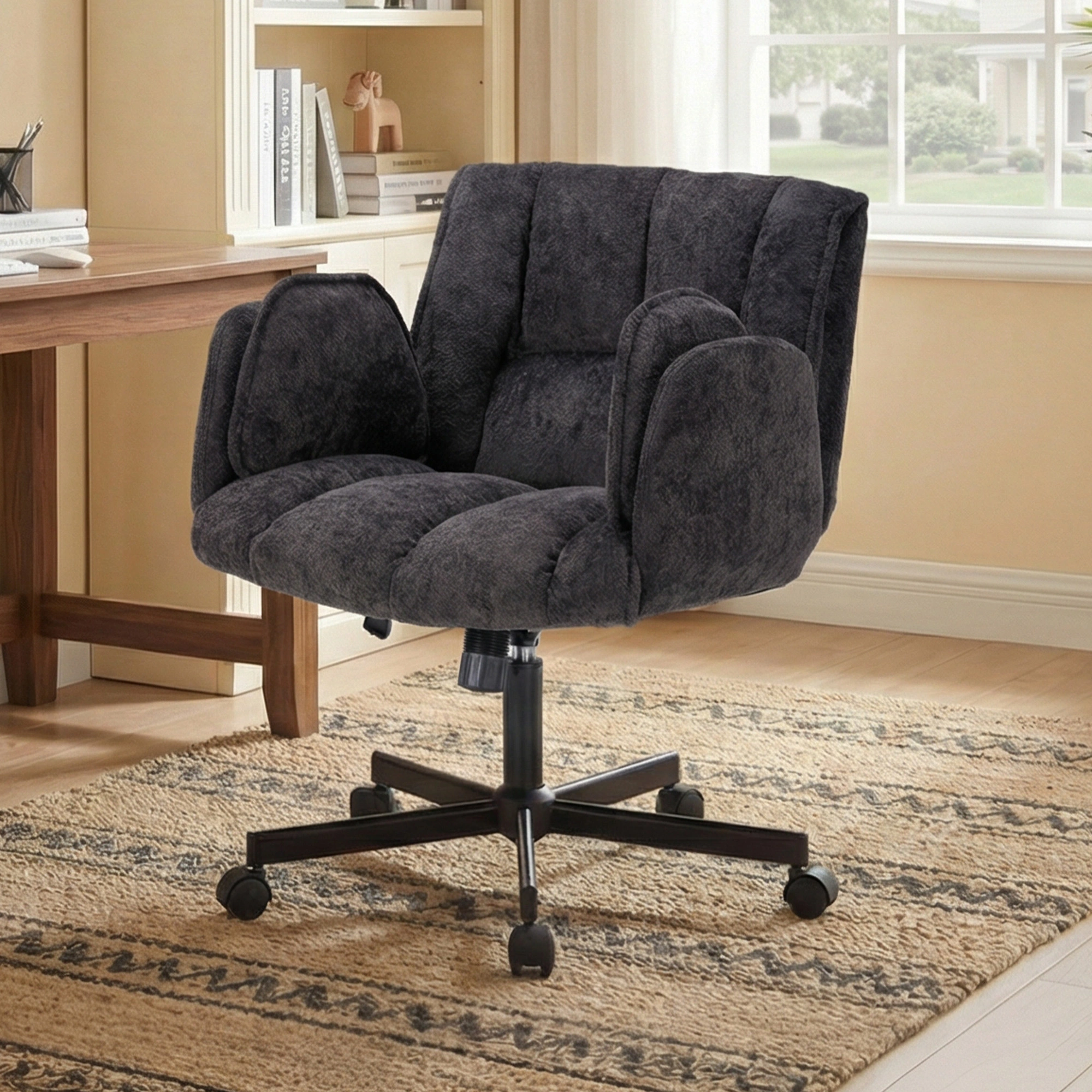 Home office chair, swivel chair, desk chair with casters, rotatable office chair with foldable armrests, load capacity 150kg, height adjustable, black