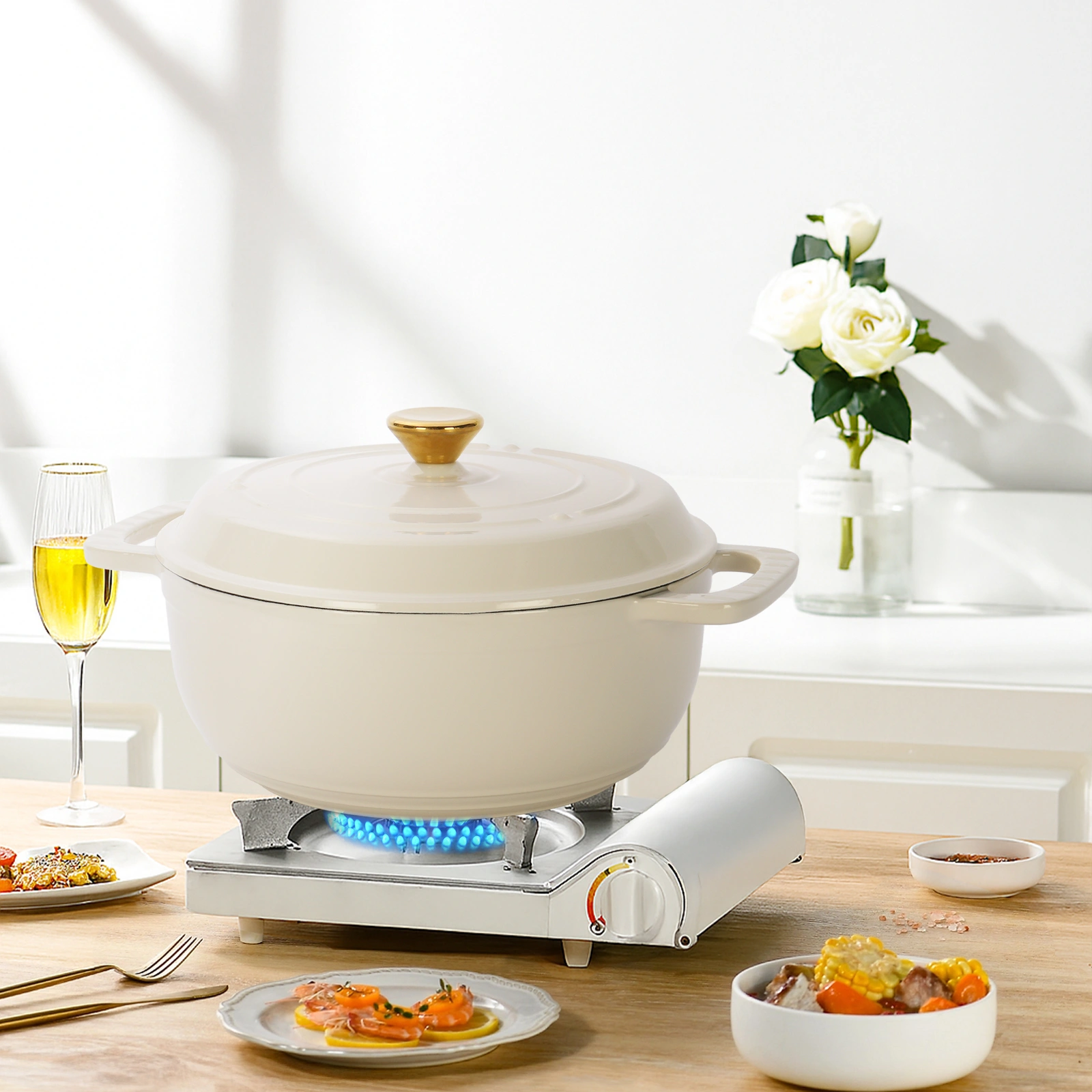 Cast iron 7.5QT cooking pot - Ceramic white - Includes two silicone gloves - Enamel pot view 10