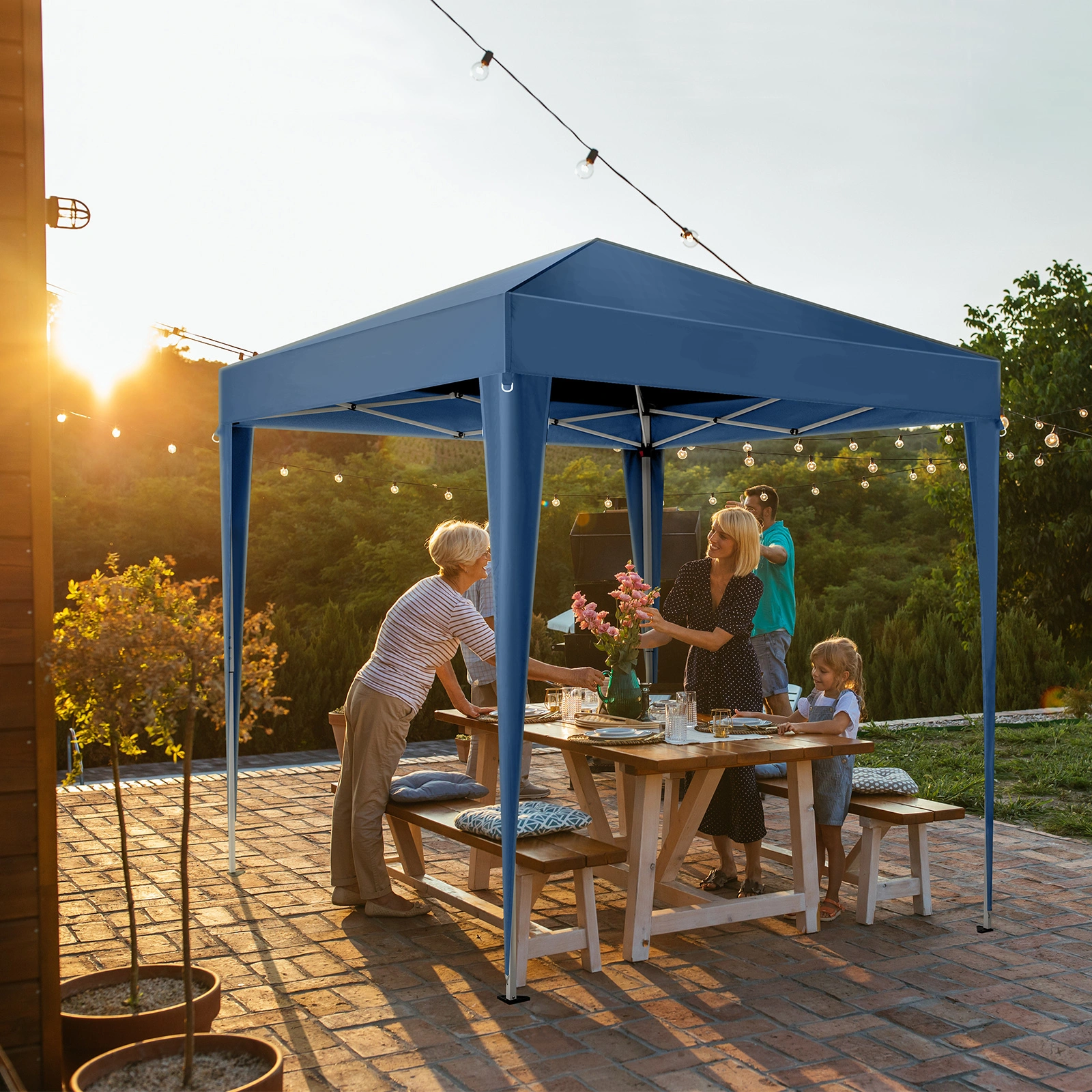 2 x 2m Two Doors & Two Windows Practical Waterproof Right-Angle Folding Tent Blue view 4