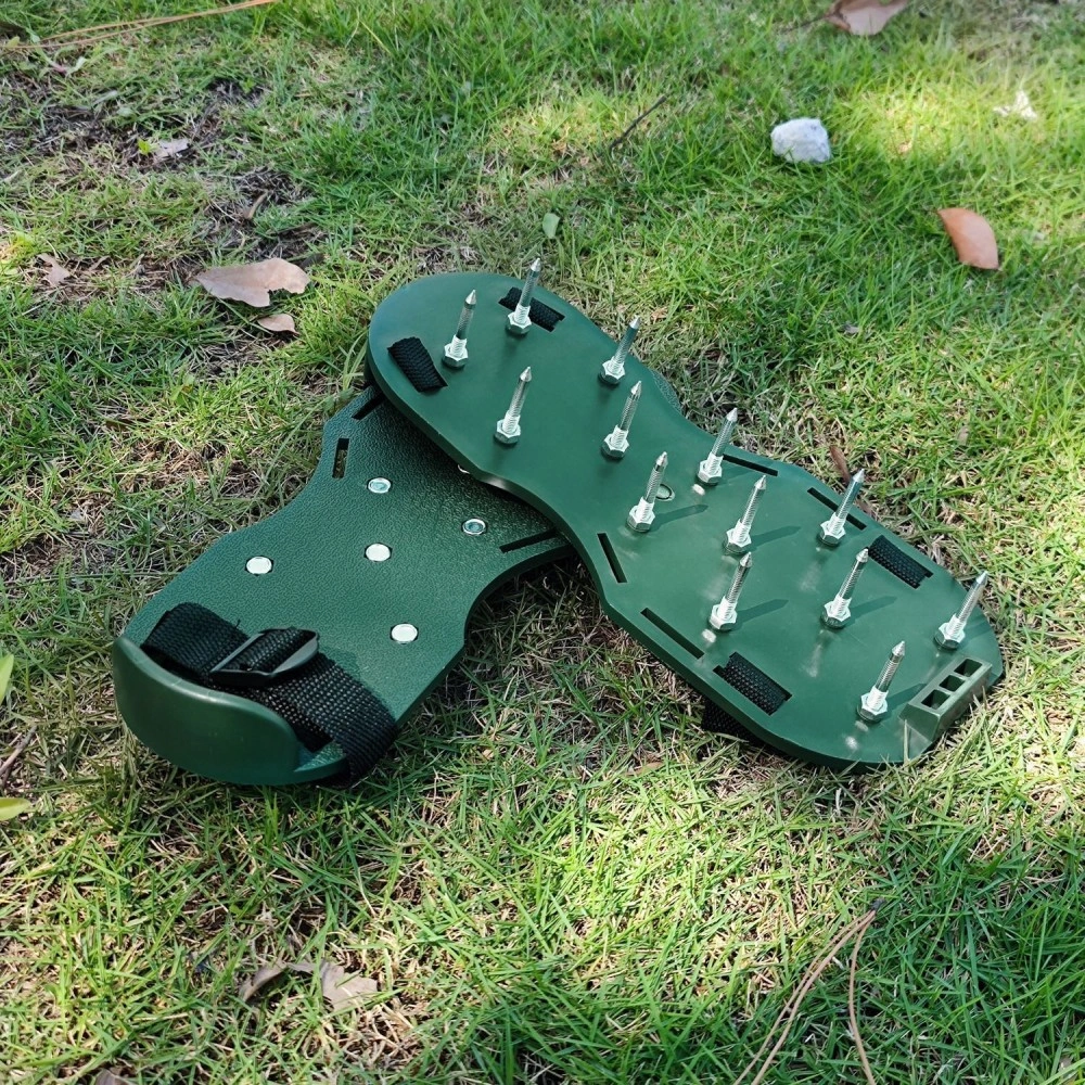 Black 40mm Spiked Floor Trimming Shoes - Studded Nail Spikes for Self Screed Resin Tiling view 4