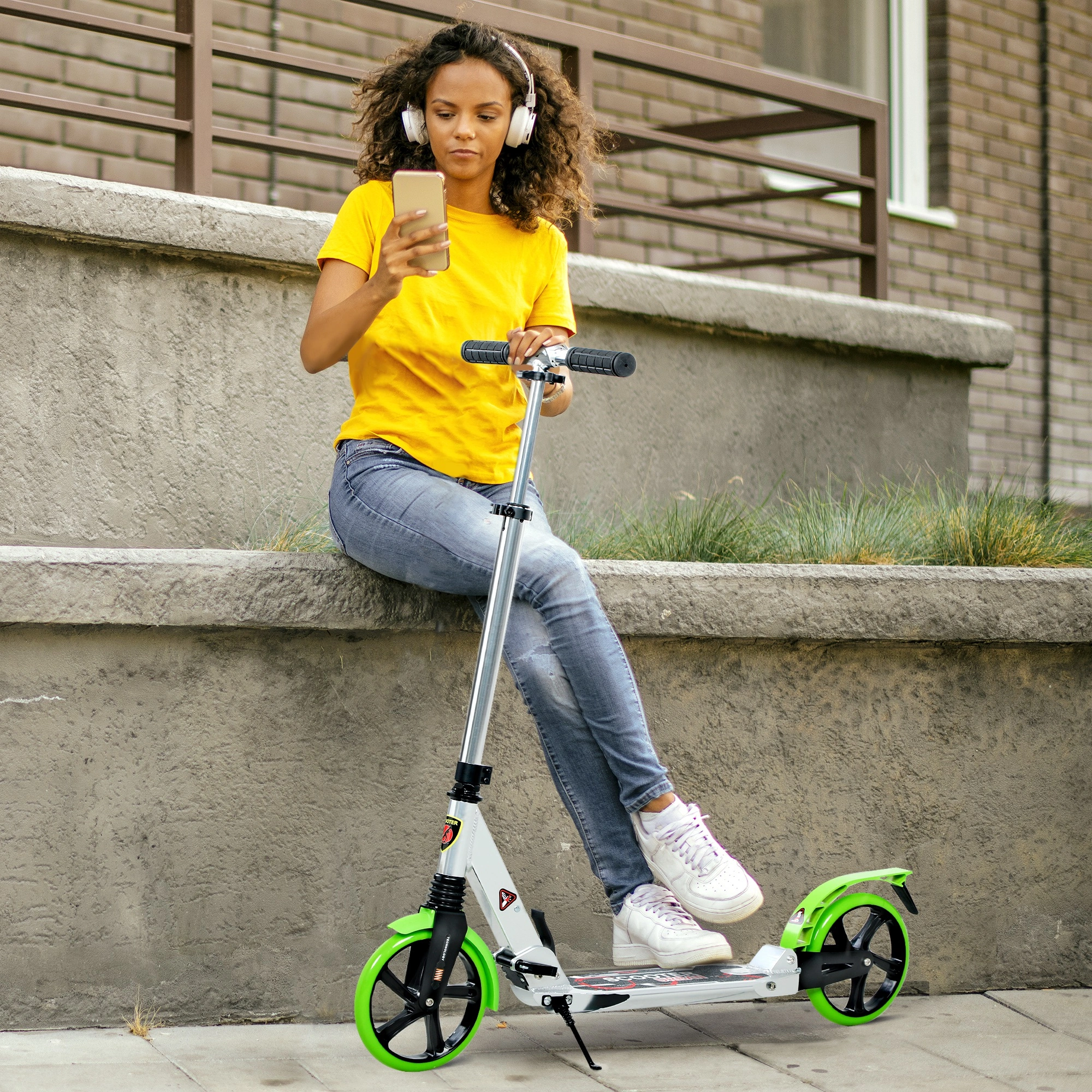 Youth Scooter 12" Wheels Foldable Kick Scooter for Kids 8-12 Years Heavy Duty Aluminum Alloy Handlebar Bright Color Options