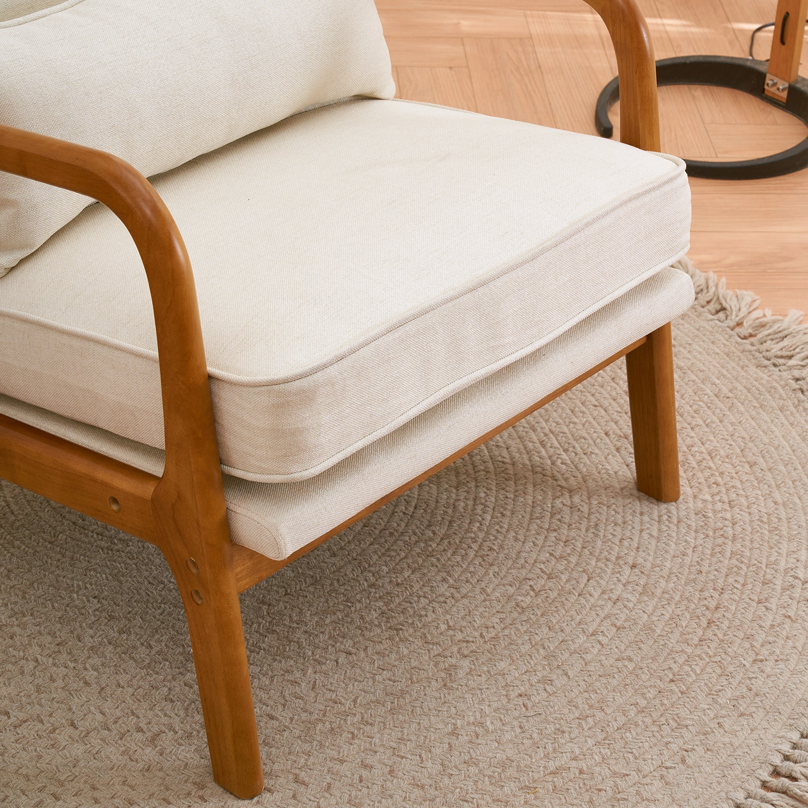 Oak Armrest Oak Upholstered Single Lounge Chair Indoor Lounge Chair Off-White view 33
