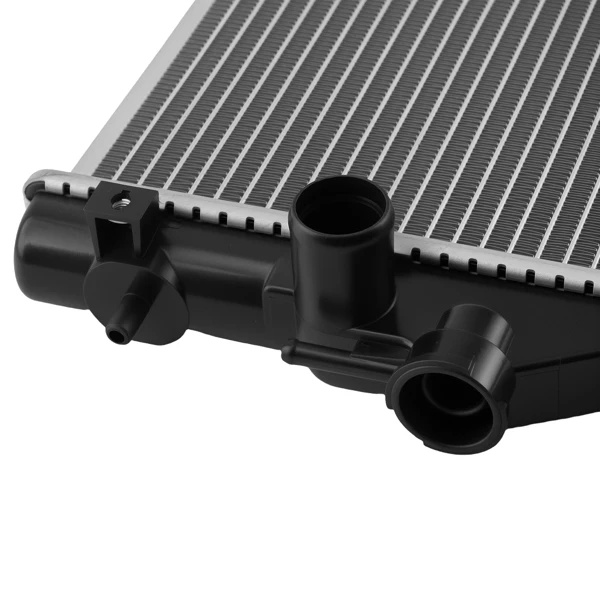 Cooling System Radiator fit for Toyota Highlander 3.0L 3.3L 2001-2007 RAD2377 1-Row