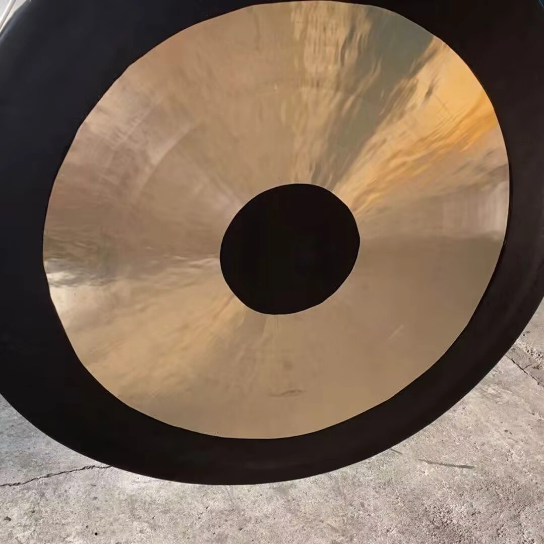 50cm Yellow-Black Copper-Steel Alloy Gong, Traditional Chinese Percussion Instrument for Festival, Meditation, Yoga & Music Events view 4