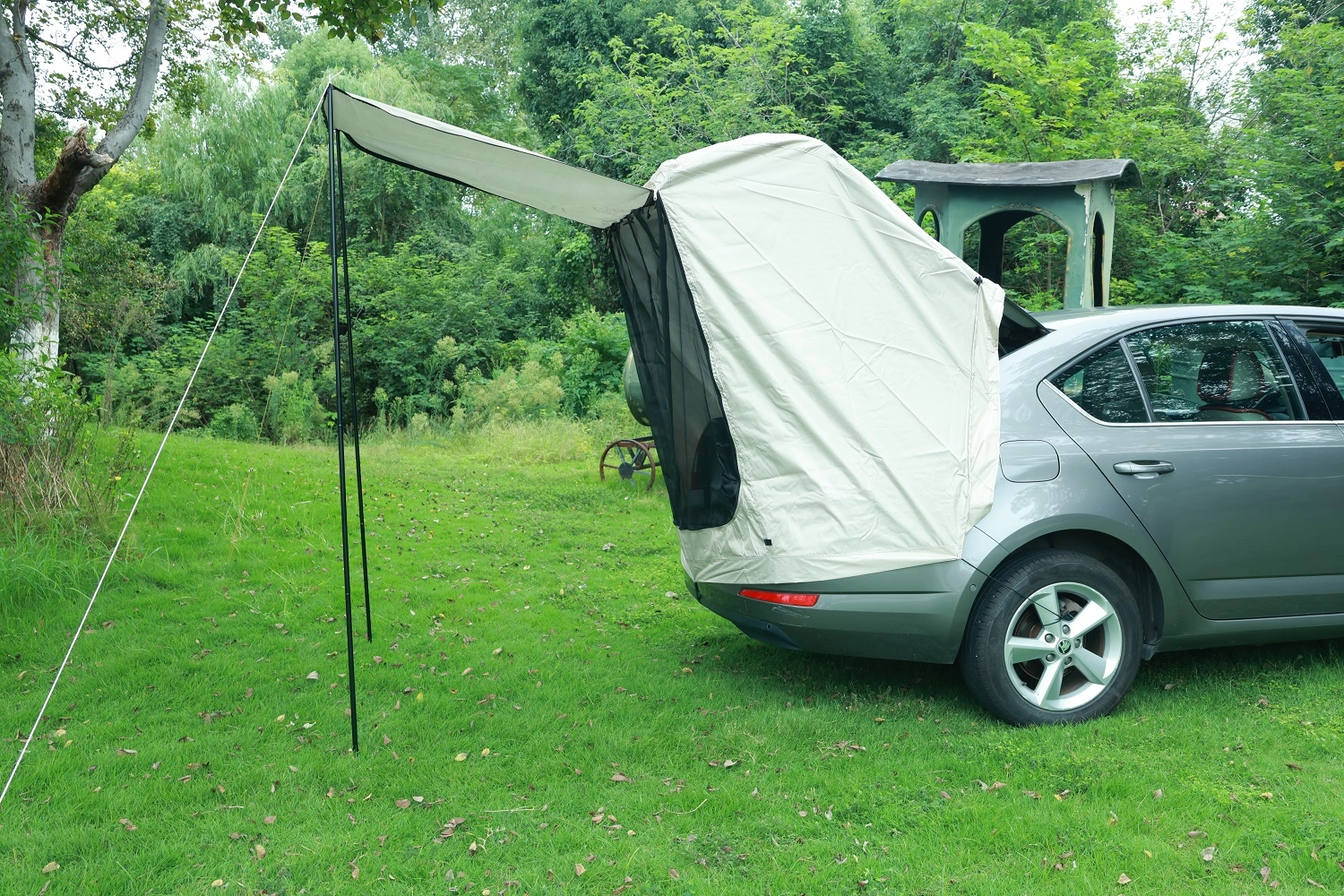SUV Rear Door Awning Tent, Silver-Coated Oxford Fabric Car Camping Extension Shelter, Portable Vehicle Sunshade for Self-Driving Adventure