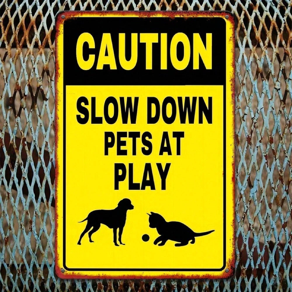 CIFbuy Slow Down Pets Playing Metal Sign, Yellow Pet Safety Warning Decor, 7.8x11.8 Inch Outdoor Indoor Gate Plaque, view 2