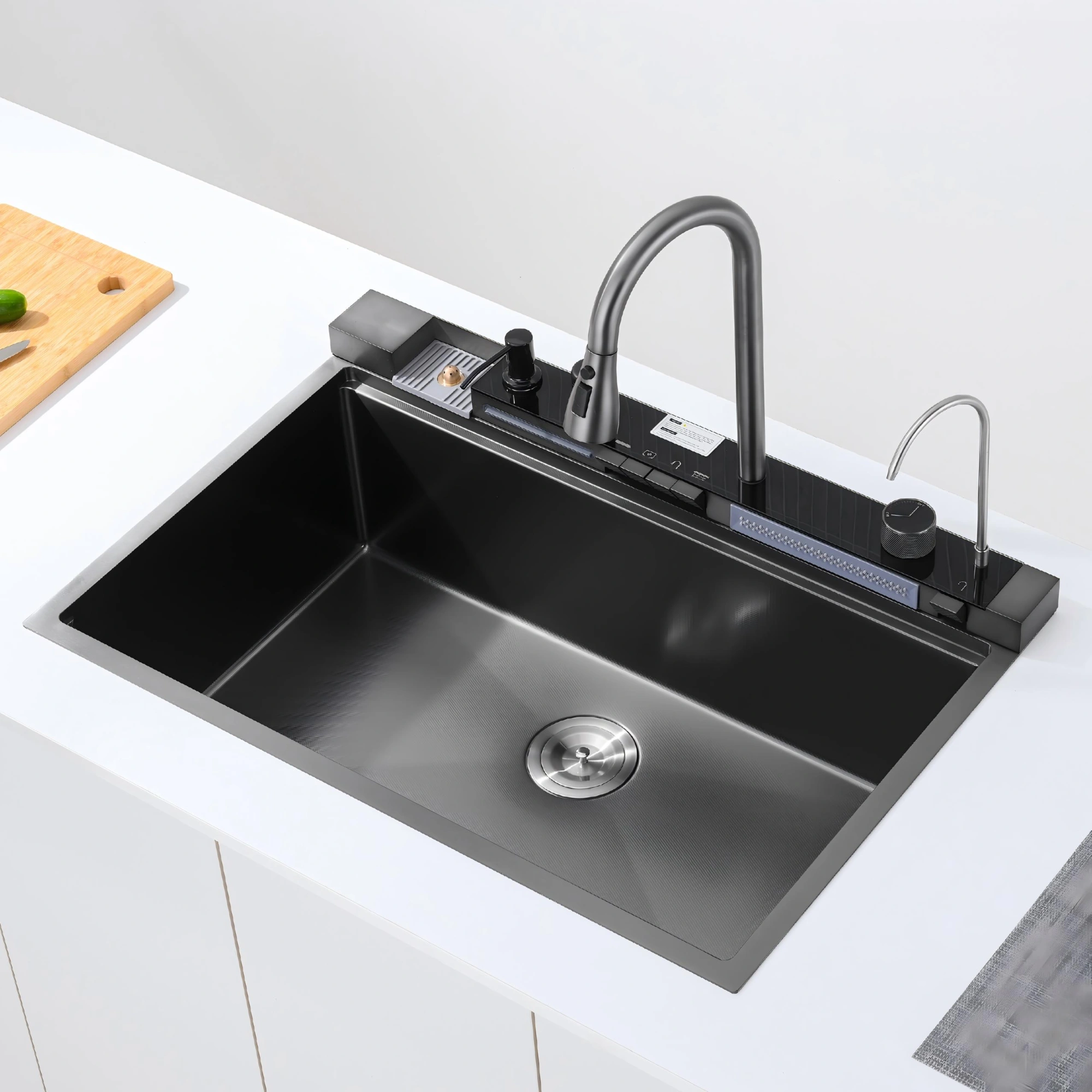 304 Stainless Steel Pull-Out Kitchen Sink 33"x22" Single Bowl Sink Black Whale Waterfall Dishwasher Accessories Sink view 2