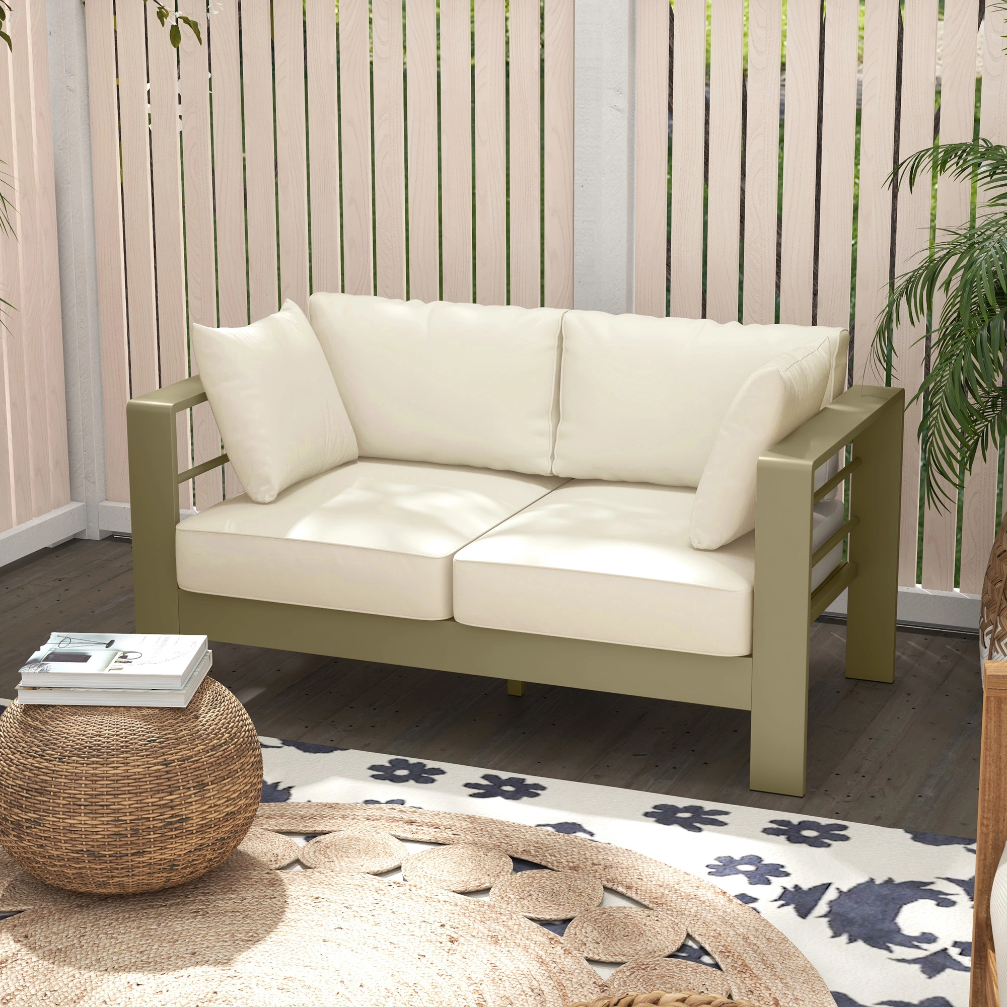 Outdoor Patio Furniture Set 4-Piece Wicker Rattan Sofa Conversation Pieces All-Weather Resistant