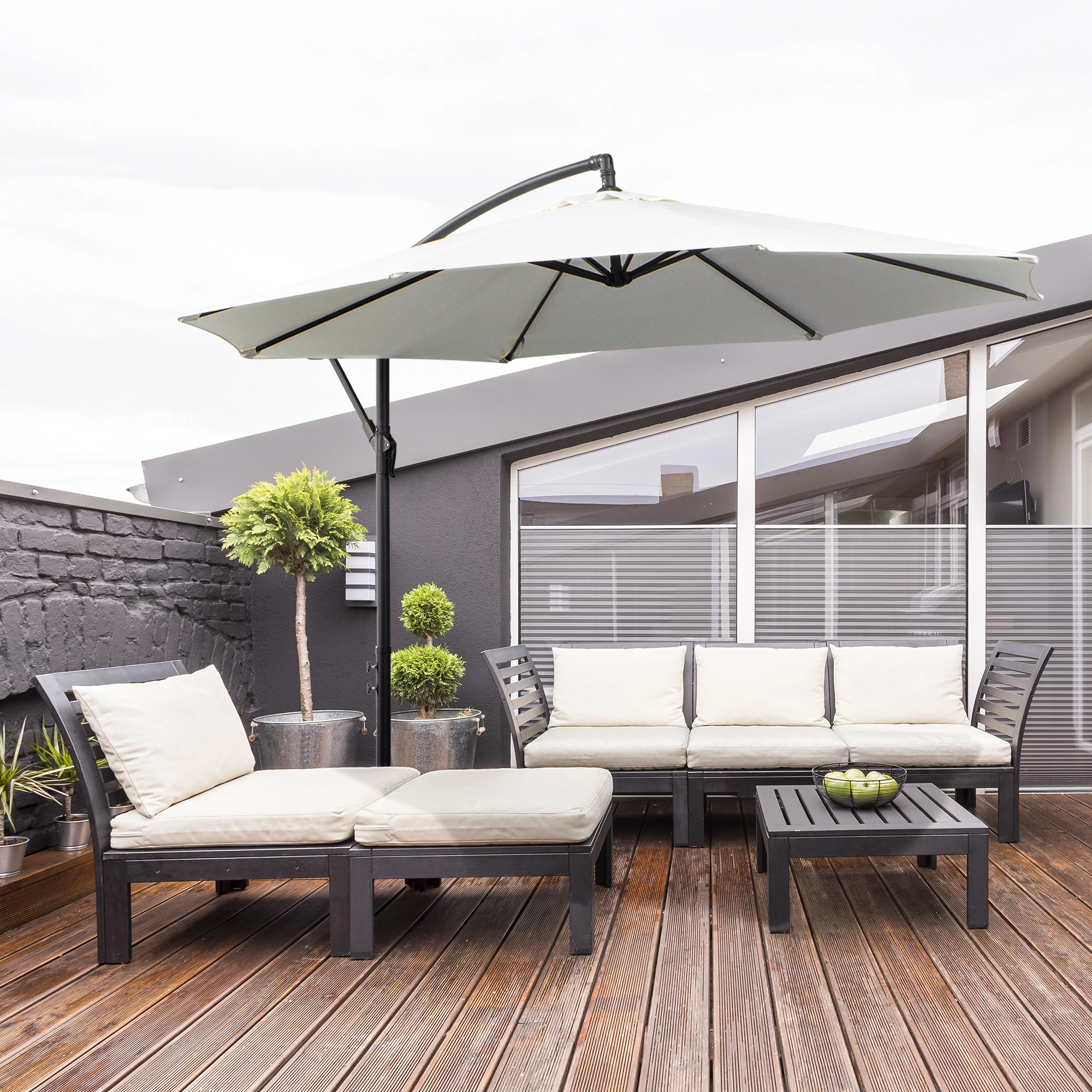 Large Outdoor Patio Umbrella 9ft Garden Market Umbrella Wind Resistant UV Protection for Terrace Balcony
